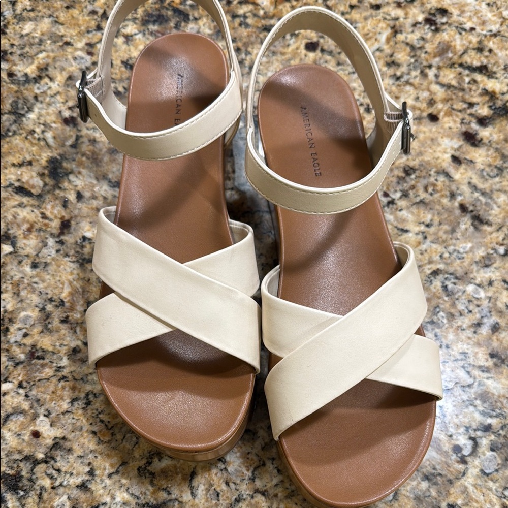Women's Cream Platform Sandals - Picture 2 of 2